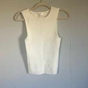 Weekend white tank